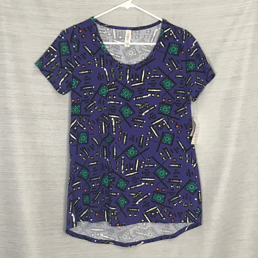 LulaRoe Classic T Size XS